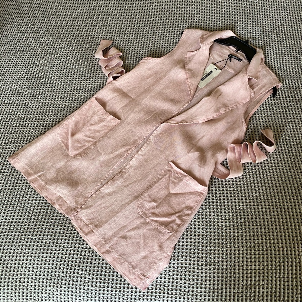 Vest 💯% linen Italy
